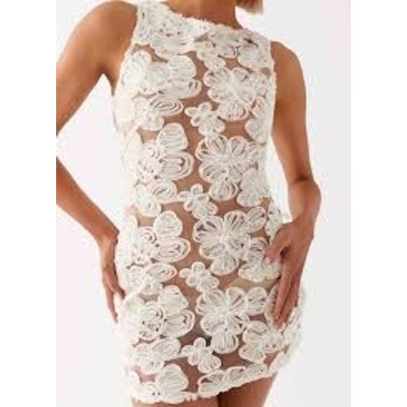 Peppermayo Candace Floral Mini Dress - Us 0 Ivory - Picture 2 of 4